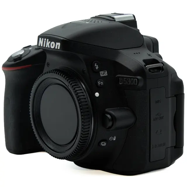 Nikon D5300 kamerahus Tilstand: 3 |2327 eksp. 