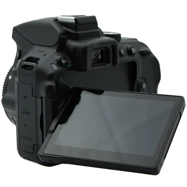 Nikon D5300 kamerahus Tilstand: 3 |2327 eksp. 