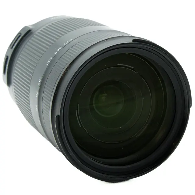 Tamron 18-400mm f/3.5-6.3 II VC HLD F Tilstand: 4 | 