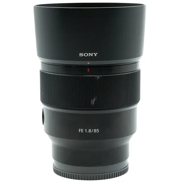 Sony FE 85mm f/1.8 Tilstand: 3 | 