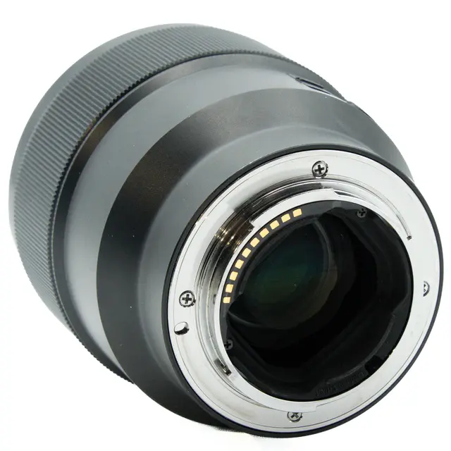 Sony FE 85mm f/1.8 Tilstand: 3 | 