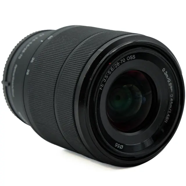Sony FE 28-70mm f/3.5-5.6 OSS Tilstand: 2 | Sony E 