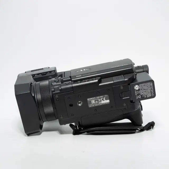 BRUKT Sony PXW-Z90 Tilstand: 3 | eksp. 