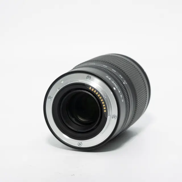 BRUKT Nikon Z 24-200mm f/4-6.3 VR Tilstand: 2 | Nikon Z 