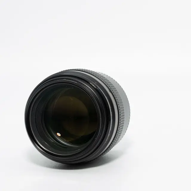 BRUKT Canon EF 85mm f/1.8 USM Tilstand: 3 | Canon EF 