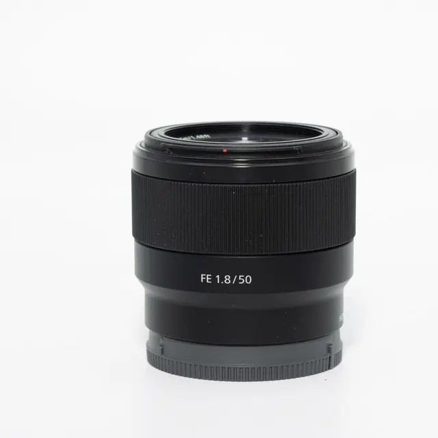 BRUKT Sony FE 50mm f/1.8 Tilstand: 1 | Sony FE 