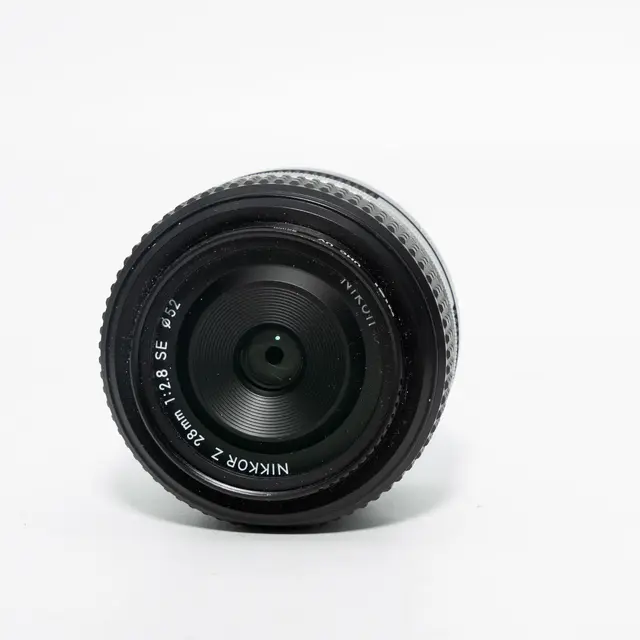 BRUKT Nikon Z 28mm f/2.8 SE Tilstand: 2 | Nikon Z 