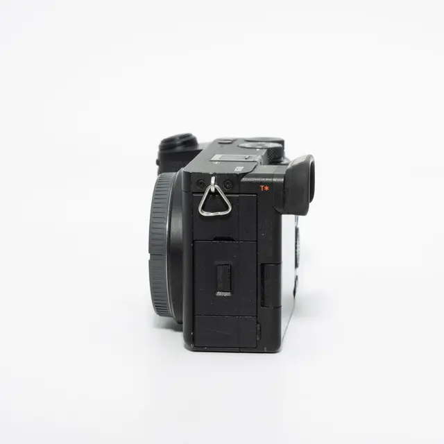BRUKT Sony A6700 Tilstand: 2 | eksp. 
