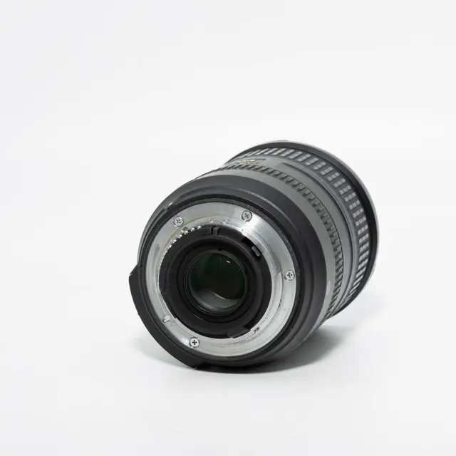 BRUKT Nikon AF-S 18-200mm f/3.5-5.6 G VR Tilstand: 3 | Nikon F (FX) 