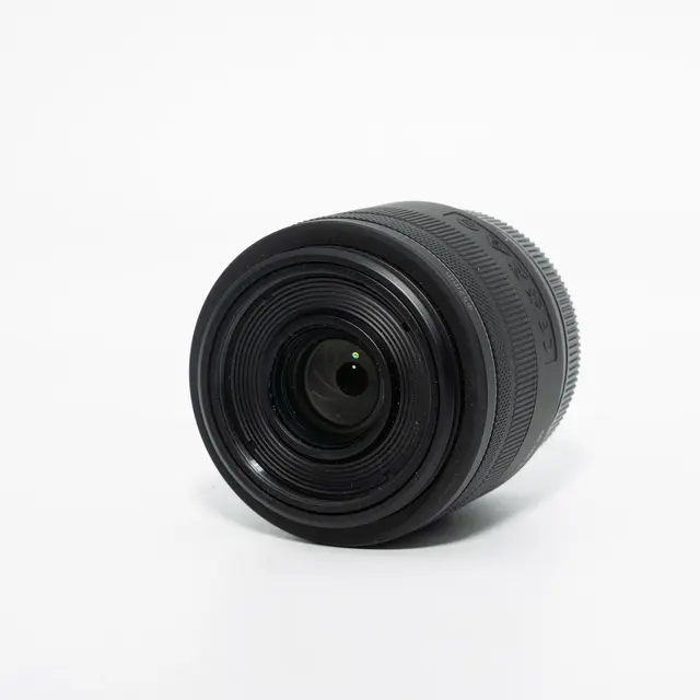 BRUKT Canon RF 35mm f/1.8 IS Macro Tilstand: 2 | Canon RF 