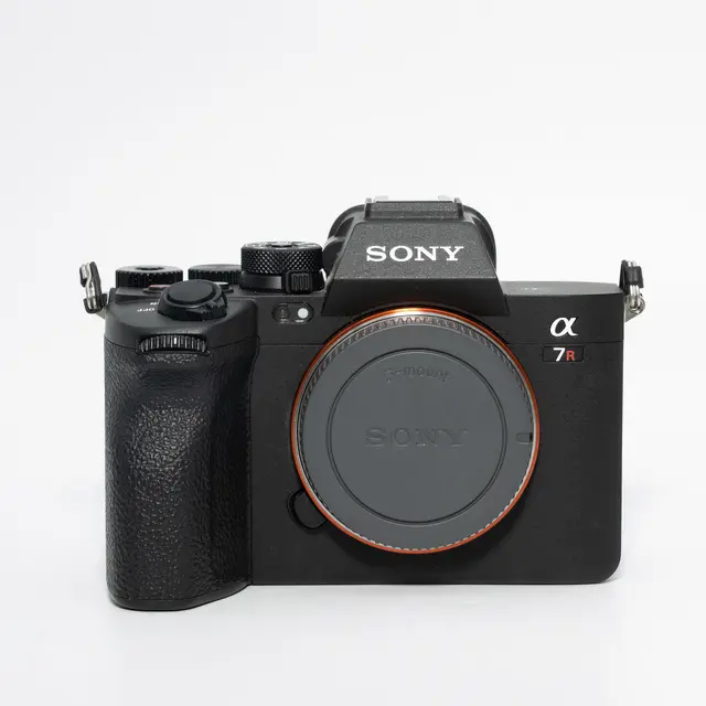 BRUKT Sony Alpha A7R V Tilstand: 1 |378 eksp. 