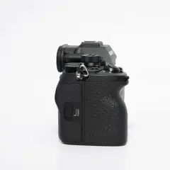 BRUKT Sony Alpha A7R V Tilstand: 1 |378 eksp.