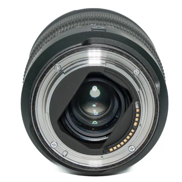 BRUKT Canon RF 24-105mm f/4 L IS USM Tilstand: 2 | Canon RF 
