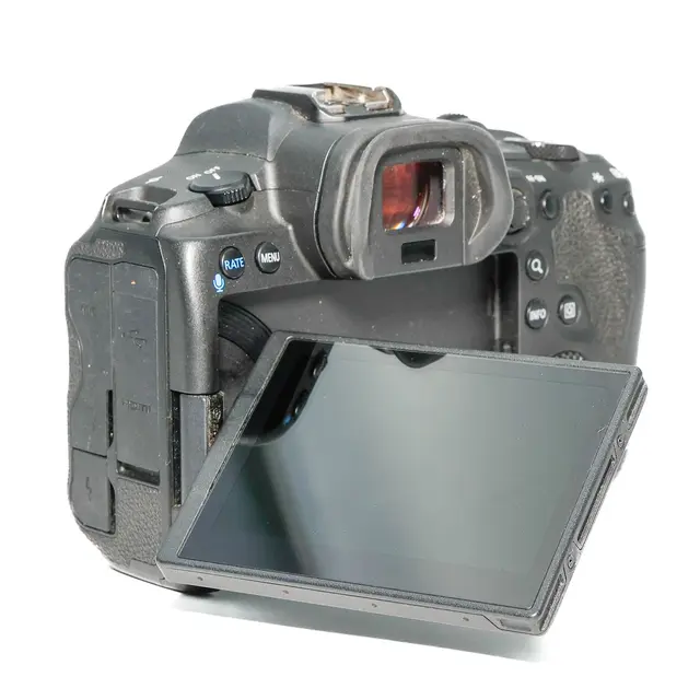 BRUKT Canon EOS R5 Tilstand: 2 