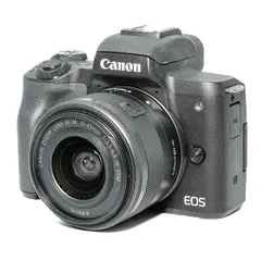 BRUKT Canon EOS M50 m/15-45mm Tilstand: 3 |= 2000 eksp.