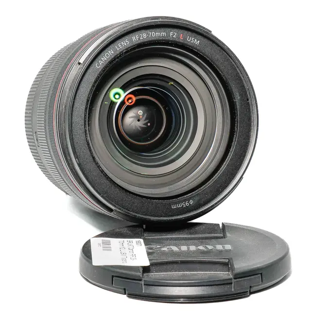 BRUKT Canon RF 28-70mm f/2 L USM Tilstand: 3 | Canon RF 