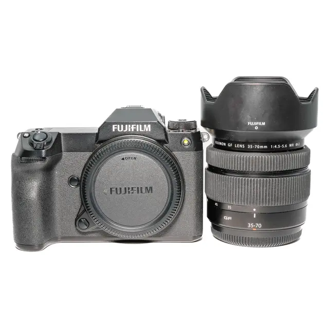 BRUKT Fujifilm GFX 50S II m/GFX 35-70mm Tilstand: 3 | eksp. 