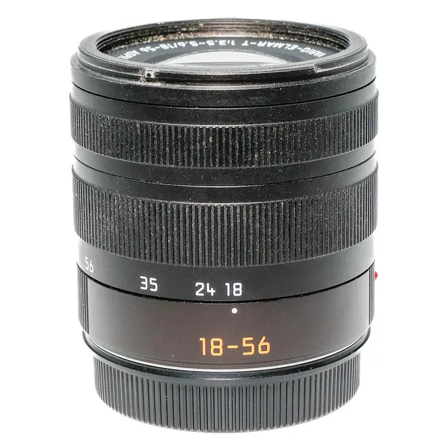 BRUKT Leica Elmar-T 18-56mm f/3.5-5.6 Tilstand: 3 | Leica L 