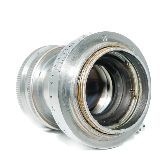 BRUKT Leitz Summaron 50mm f/2 Tilstand: 4. LSM (Leica 39mm) 