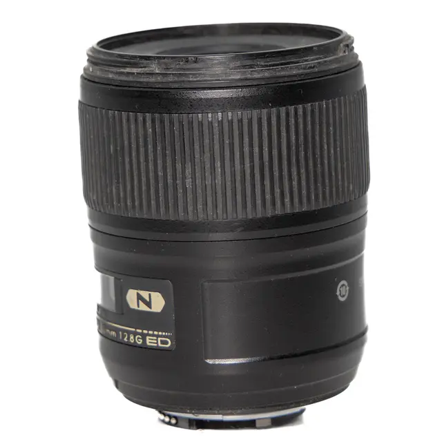BRUKT Nikon AF-S Micro Nikkor 60mm f/2.8 Tilstand: 4 | Nikon F (FX) 