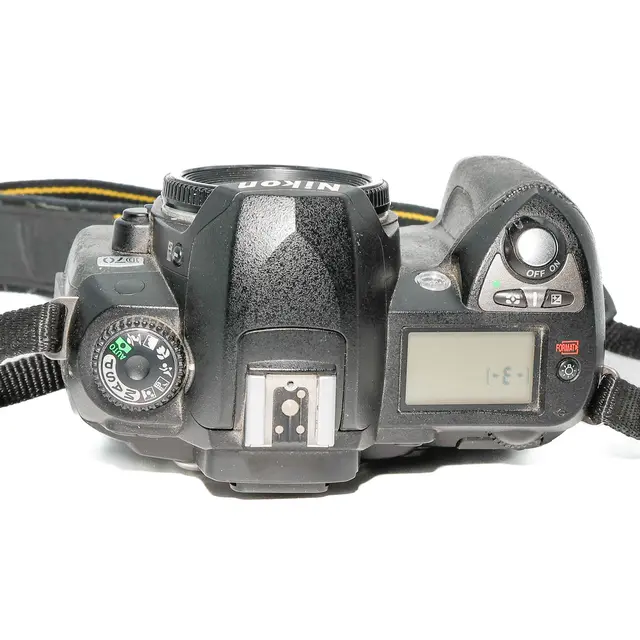 BRUKT Nikon D70 Tilstand: 3 | eksp. 