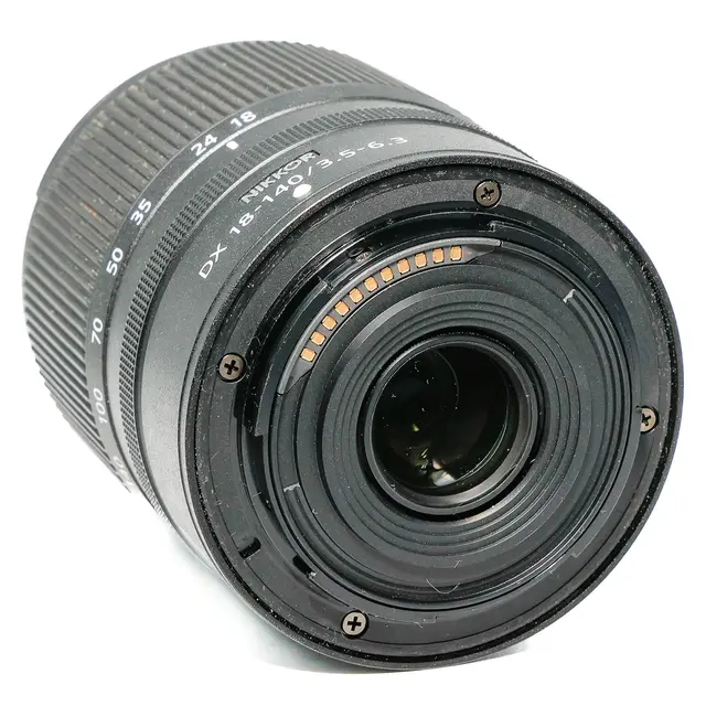 BRUKT Nikon Z DX 18-140mm f/3.5-6.3 VR Tilstand: 2 | Nikon Z 