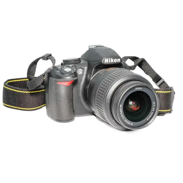 BRUKT Nikon D3100+AF-P DX Nikkor 18-55mm Tilstand: 3 | eksp. 