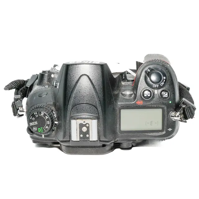 BRUKT Nikon D7000 Tilstand: 3 | eksp. 