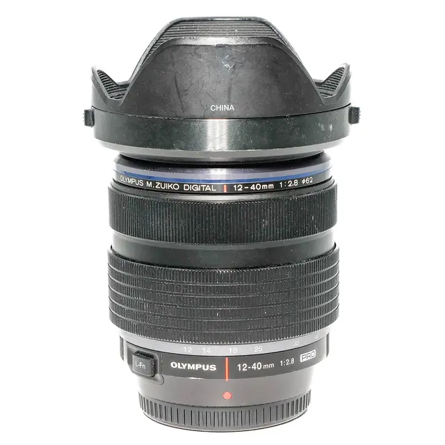 BRUKT Olympus ED 12-40mm f/2.8 PRO Tilstand: 3 | MFT 
