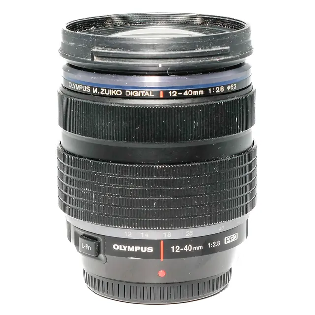 BRUKT Olympus ED 12-40mm f/2.8 PRO Tilstand: 3 | MFT 
