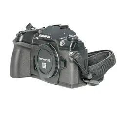 BRUKT Olympus OM-D E-M1 II Tilstand: 3