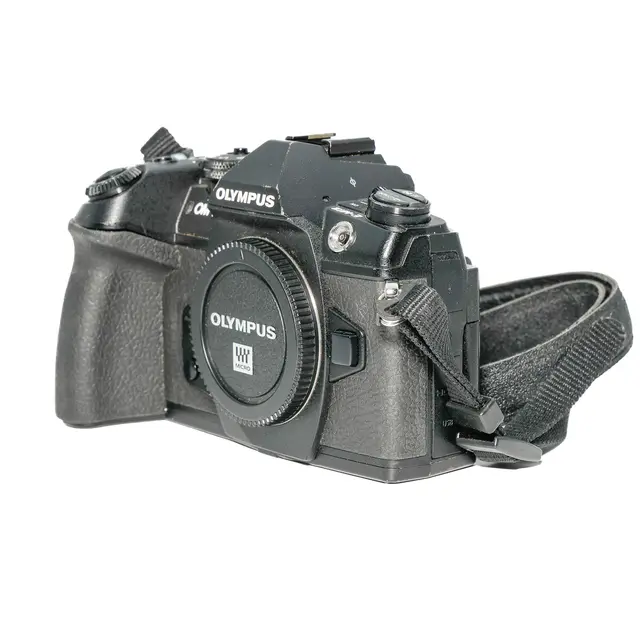 BRUKT Olympus OM-D E-M1 II Tilstand: 3 