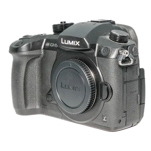 BRUKT Panasonic Lumix GH5 Tilstand: 2 | eksp. 