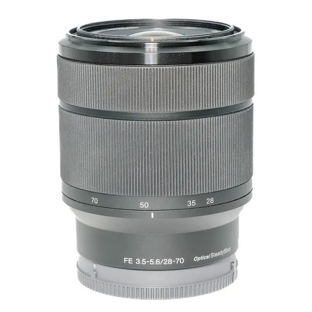 BRUKT Sony FE 28-70mm f/3.5-5.6 OSS Tilstand: 3 | Sony E 