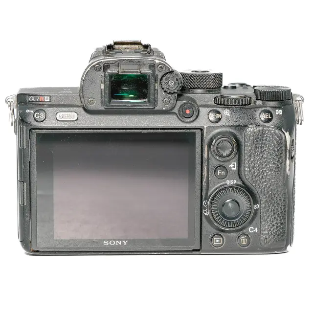 BRUKT Sony A7R III Tilstand: 3 | eksp. 