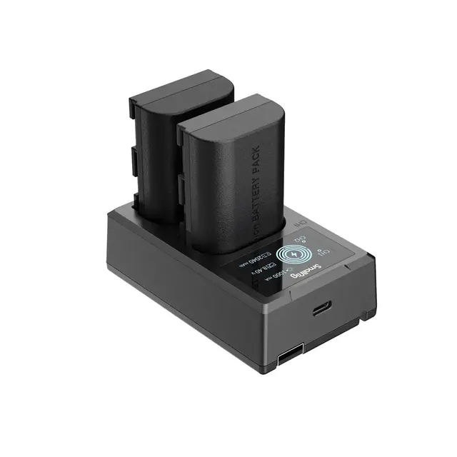 Canon EOS R6 Mark II Powerpack Inkl dobbeltlader/batterier og minnekort 