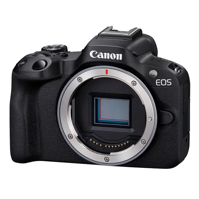 Canon EOS R50 + RF-S 18-45mm f4.5-6.3 IS 24,2 MP. APS-C 