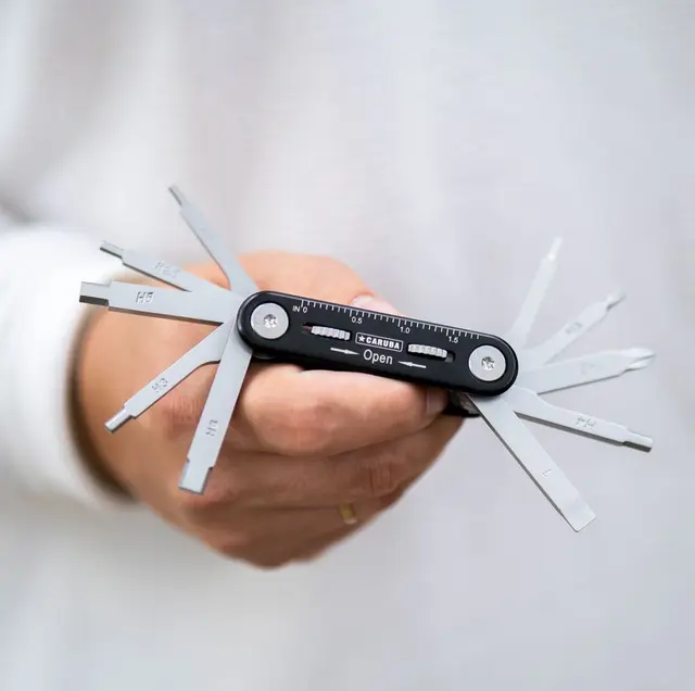 Caruba Multitool Pocket Folding Tool Set 10 stk trekkere - Unbraco og skrutrekker 