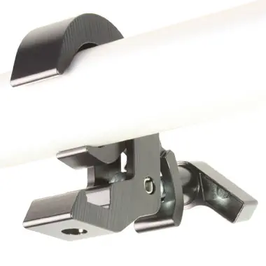 Doughty 38-51mm Quick Trigger 30mm svart Rørklemme - brukes med Manfrotto 187 