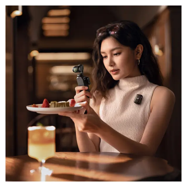 DJI Osmo Pocket 3 Creator Combo 