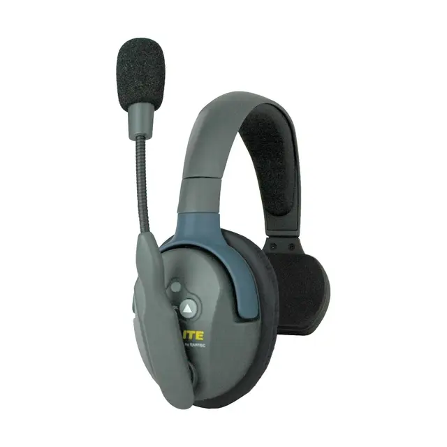 Eartec UltraLite 4 person system w/ 4 Double Headsets, batteries, charger 