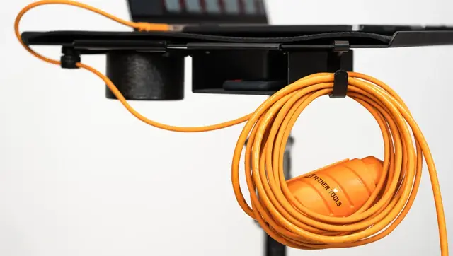 TetherBoost USB-C til USB-C kabelkit 9,4 USB-C skjøtekabel-Kit Oransje - Vinklet 