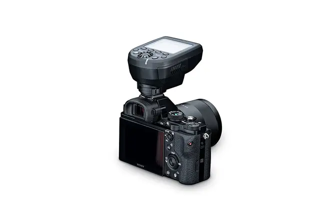 Elinchrom Transmitter Pro for Sony Hi Sync Radio transmitter Skyport støtte 