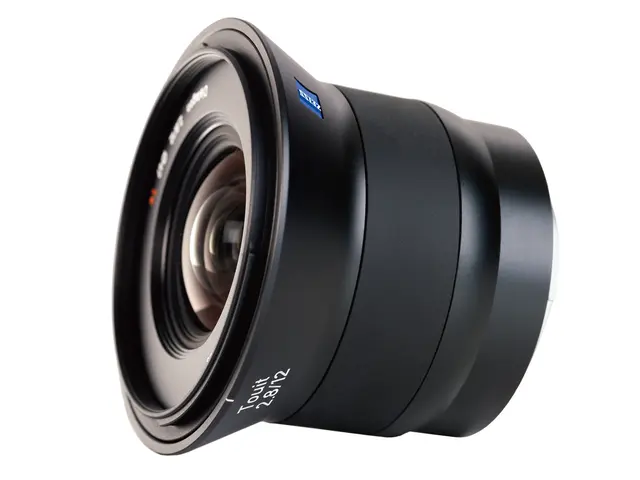 Zeiss Touit 12mm f/2.8 til Sony E 