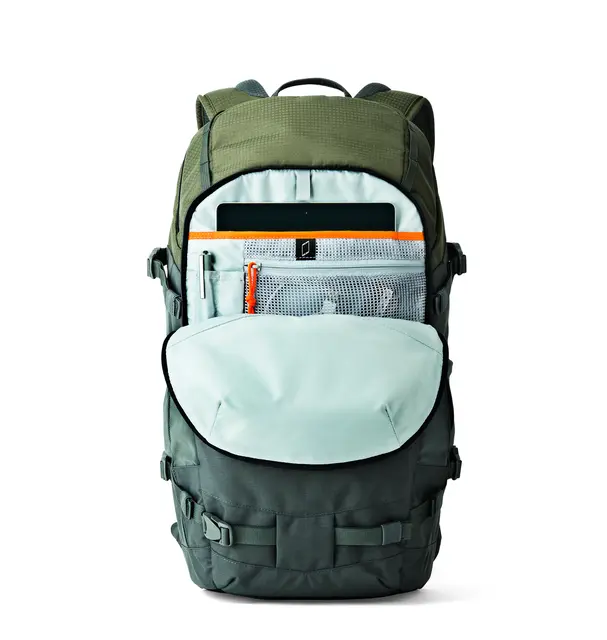 Lowepro Flipside Trek BP 450 AW Fotoryggsekk. Hurtig i bruk 