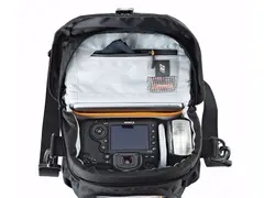 Lowepro Nova 170 AW II Skulder bag 21,5 x 12,5 x 20,5 cm