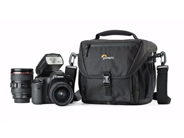Lowepro Nova 170 AW II Skulder bag 21,5 x 12,5 x 20,5 cm 
