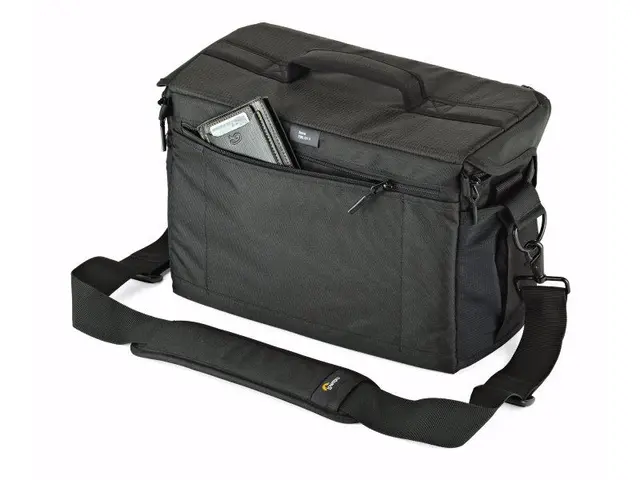 Lowepro Nova 200 AW II Skulder bag 35 x 20 x 18,5 cm 