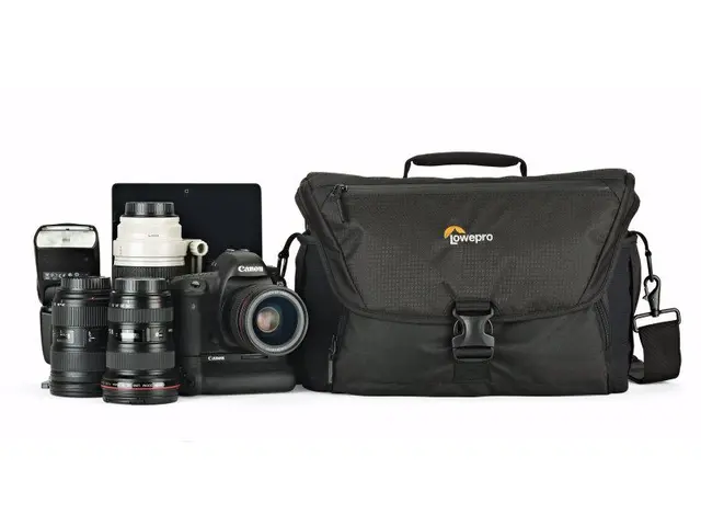 Lowepro Nova 200 AW II Skulder bag 35 x 20 x 18,5 cm 