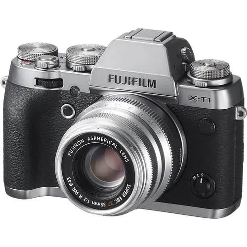 Fujifilm XF 35mm f/2.0 WR Sølv Fujinon XF 35mm f/2.0 WR Ø43 mm 